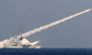 台军迈出疯狂一步，全面授权开火，不出24小时，福建舰堵门列阵