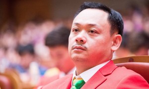 深一度｜占旭刚王励勤履新背后，体育总局人事变革有何潜台词