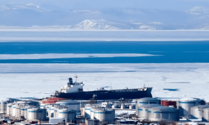 普京可能不得不“停战”了?俄罗斯最大财源被切断,再想打也没钱了,特朗普这回动真格了